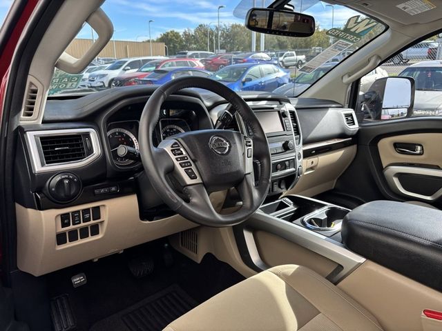 2017 Nissan Titan SV