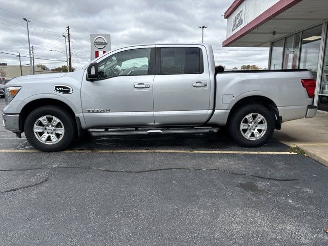 2017 Nissan Titan SV