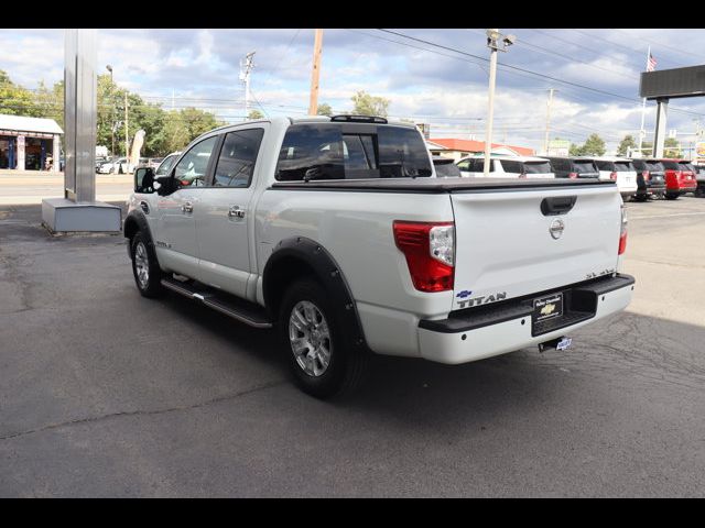 2017 Nissan Titan SV