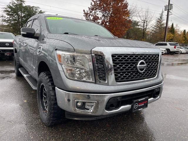 2017 Nissan Titan SV