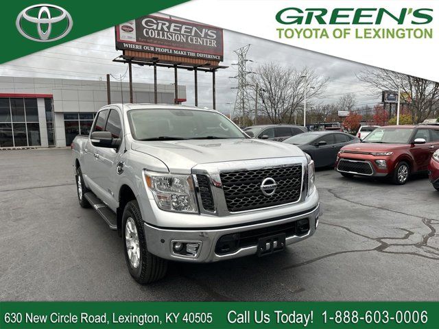 2017 Nissan Titan SV