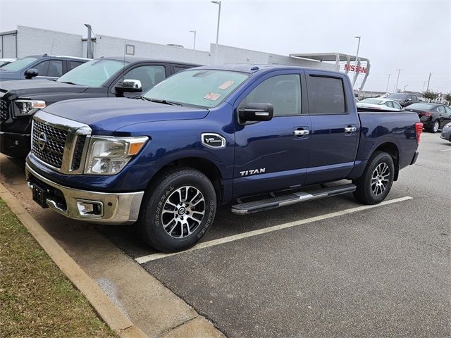 2017 Nissan Titan SV