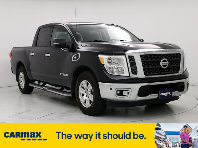 2017 Nissan Titan SV