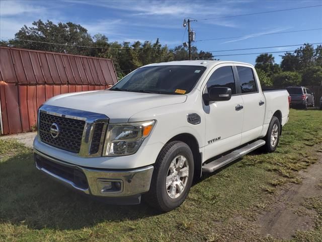 2017 Nissan Titan SV