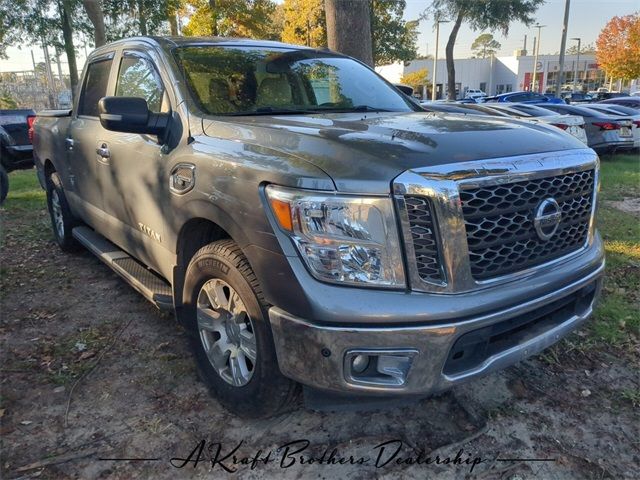 2017 Nissan Titan SV