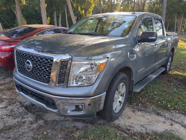 2017 Nissan Titan SV