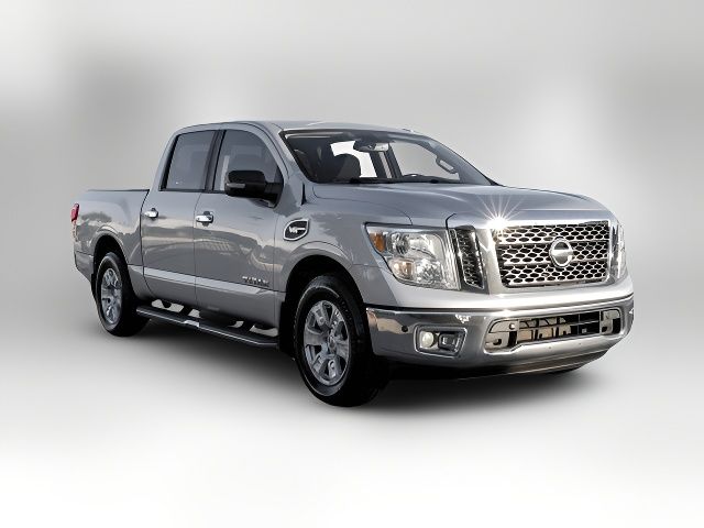 2017 Nissan Titan SV