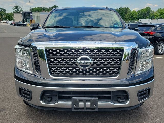 2017 Nissan Titan SV