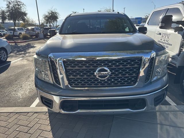 2017 Nissan Titan SV