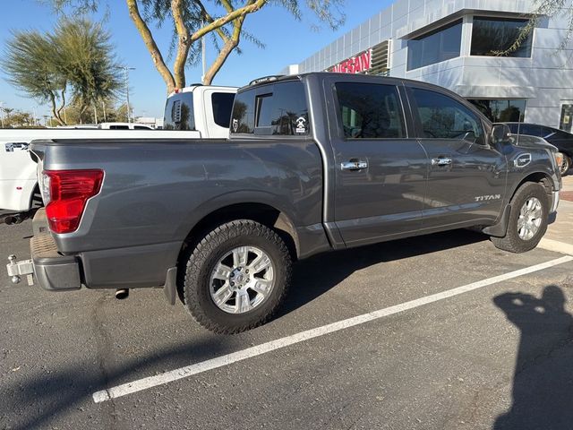 2017 Nissan Titan SV