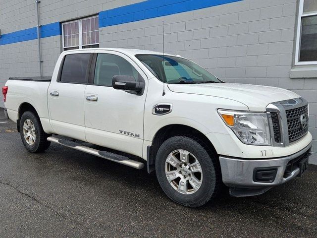 2017 Nissan Titan SV