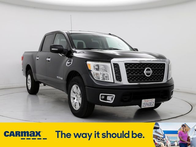 2017 Nissan Titan SV