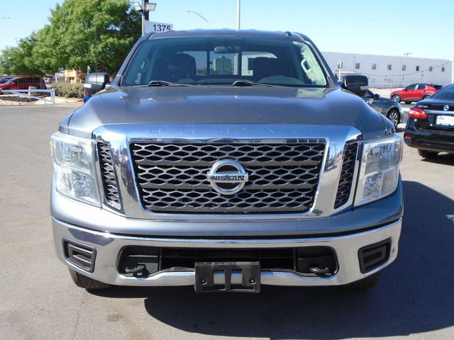 2017 Nissan Titan SV