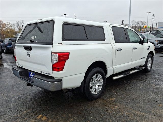 2017 Nissan Titan SV