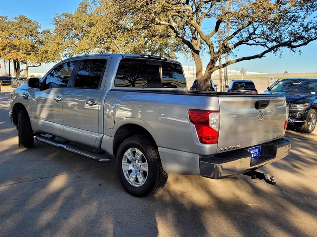 2017 Nissan Titan SV