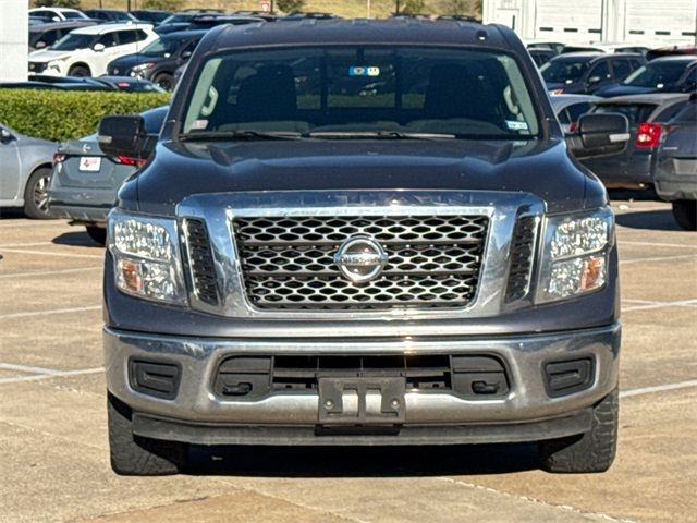 2017 Nissan Titan SV