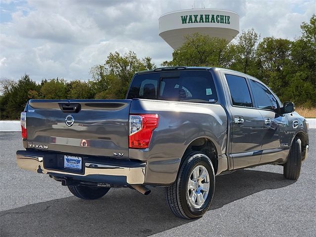 2017 Nissan Titan SV