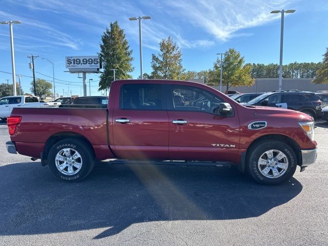 2017 Nissan Titan SV