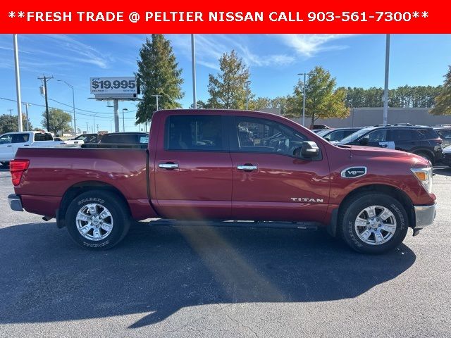 2017 Nissan Titan SV