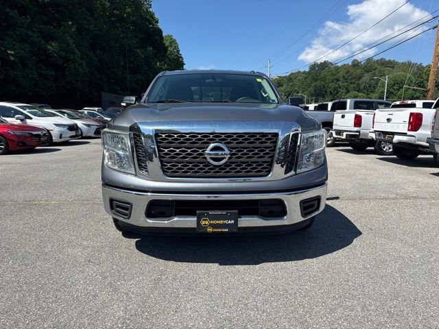2017 Nissan Titan SV