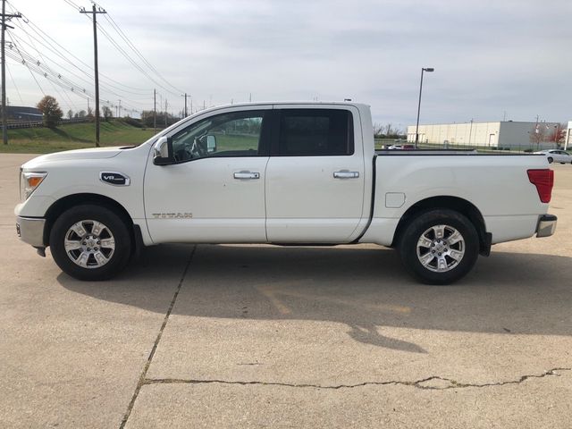 2017 Nissan Titan SV