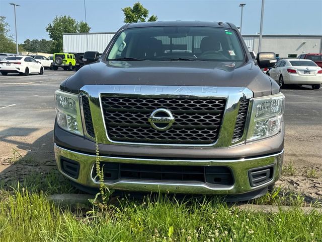 2017 Nissan Titan SV