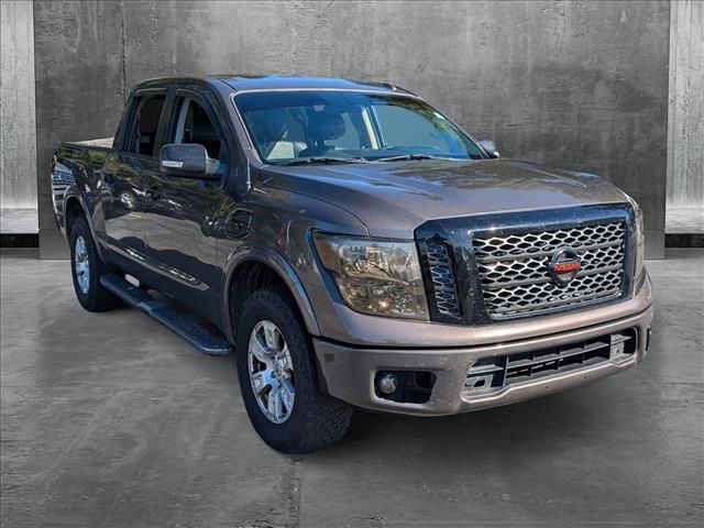 2017 Nissan Titan SV