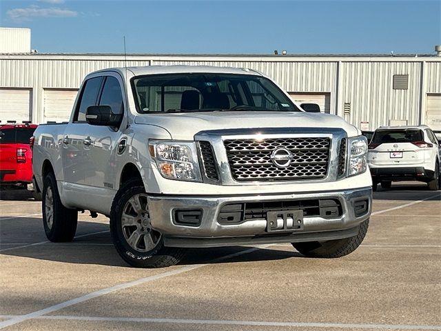 2017 Nissan Titan SV