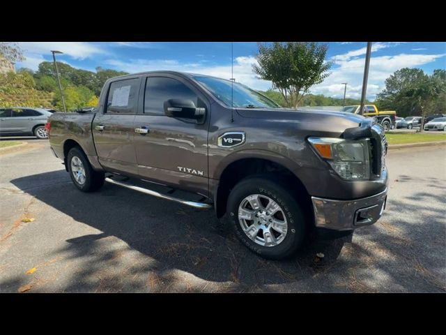 2017 Nissan Titan SV