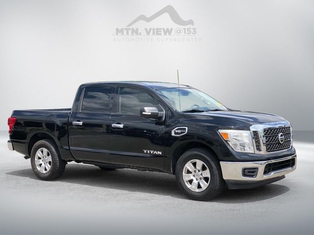2017 Nissan Titan SV