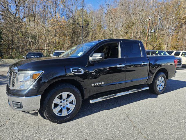 2017 Nissan Titan SV