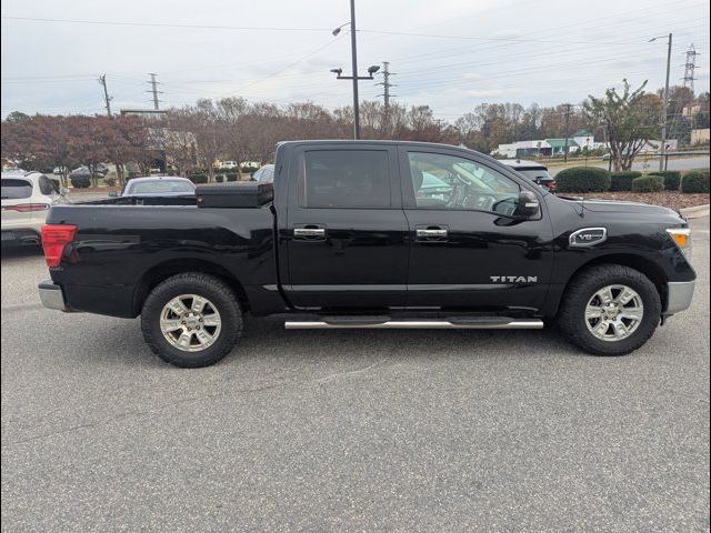 2017 Nissan Titan SV