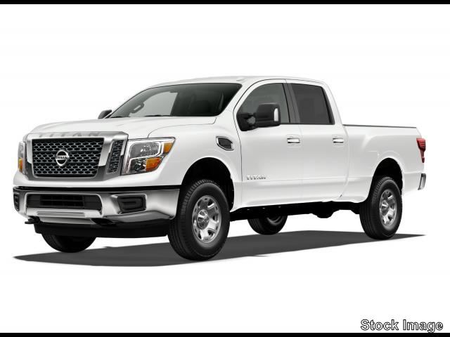 2017 Nissan Titan SV