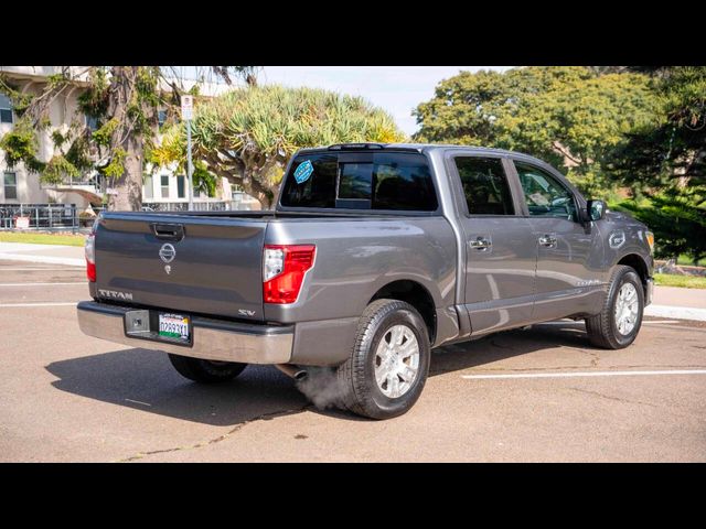 2017 Nissan Titan SV