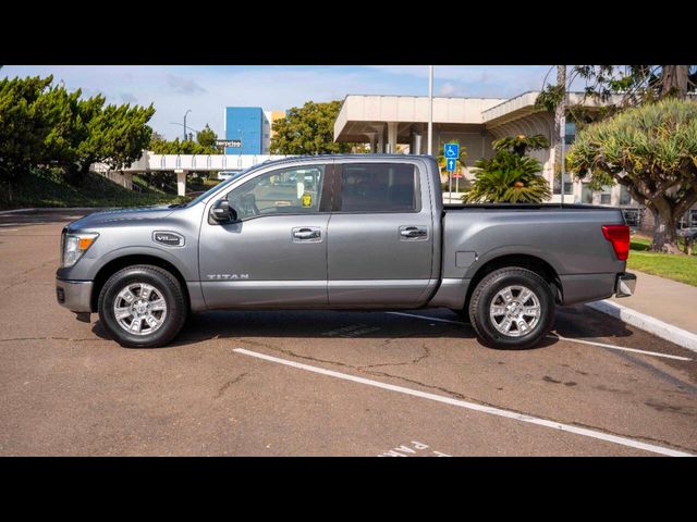 2017 Nissan Titan SV