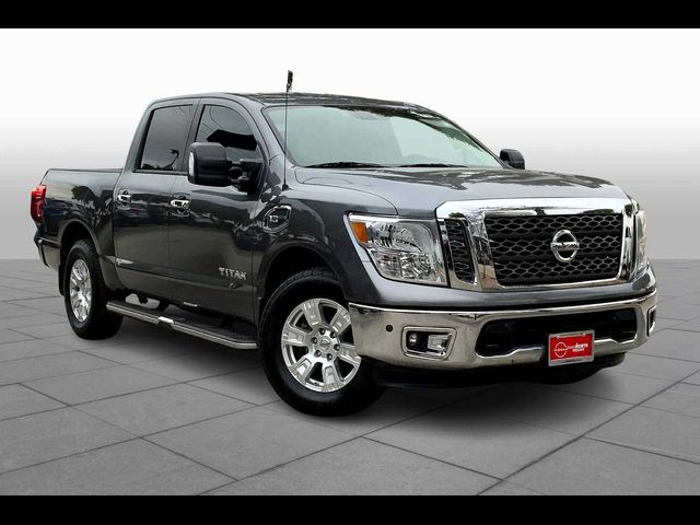 2017 Nissan Titan SV