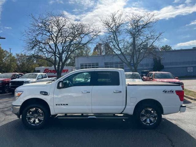 2017 Nissan Titan SV