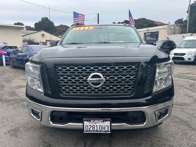 2017 Nissan Titan SV