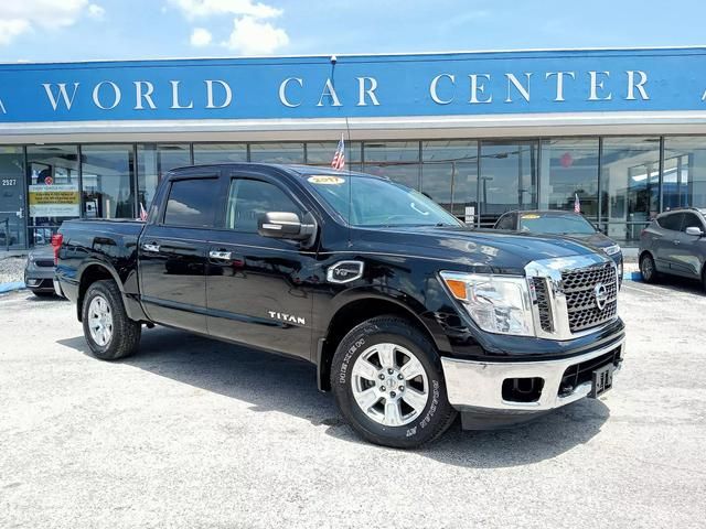 2017 Nissan Titan SV