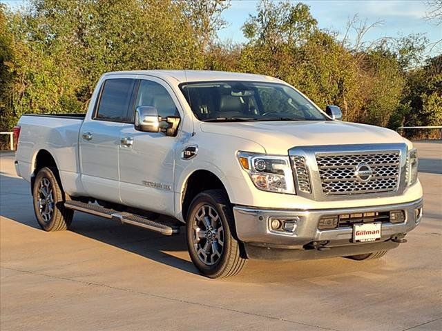 2017 Nissan Titan XD SL