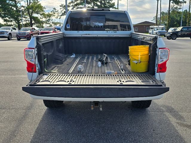 2017 Nissan Titan XD SL