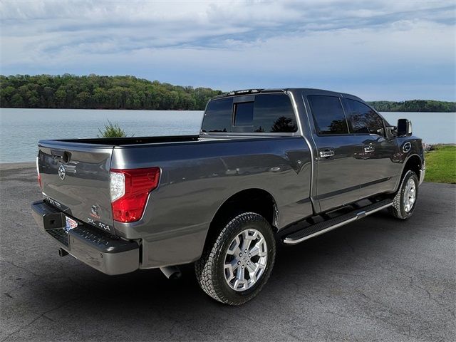 2017 Nissan Titan XD SL