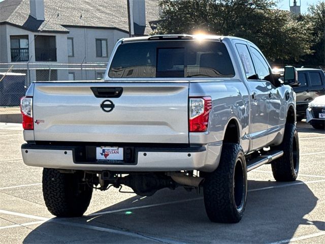 2017 Nissan Titan XD SL