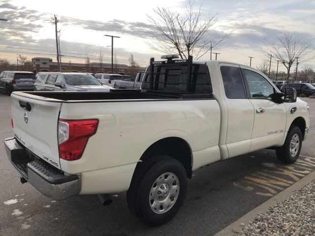 2017 Nissan Titan XD SV