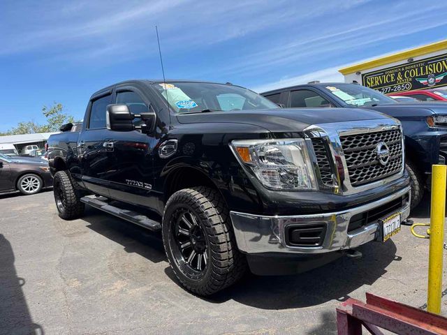 2017 Nissan Titan XD SV