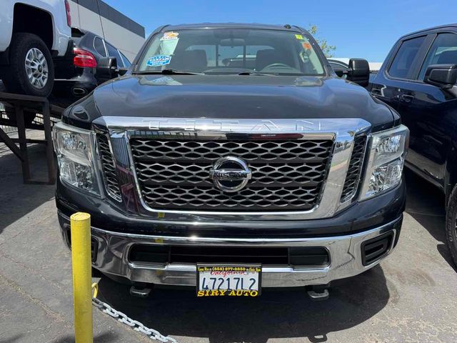 2017 Nissan Titan XD SV