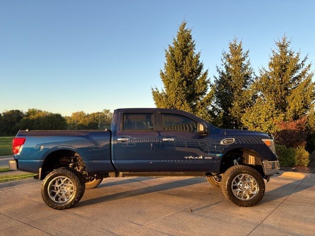 2017 Nissan Titan XD SV