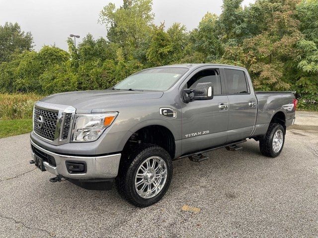 2017 Nissan Titan XD SV