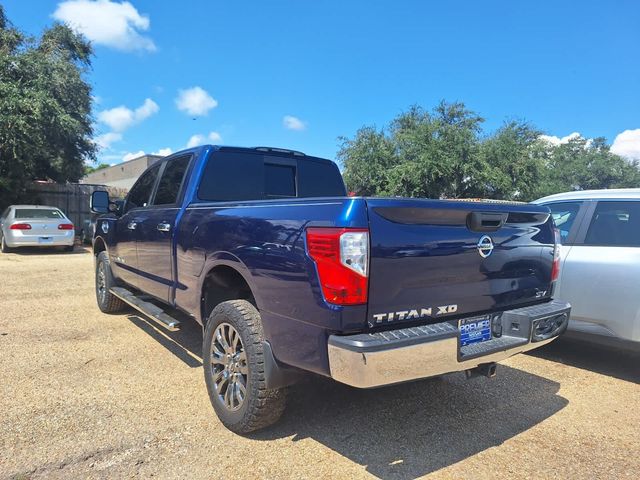 2017 Nissan Titan XD SV