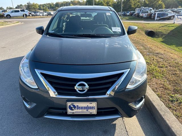 2017 Nissan Versa SV